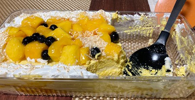 マンゴームーススコップケーキ