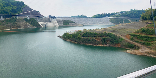 グラビテート大阪3